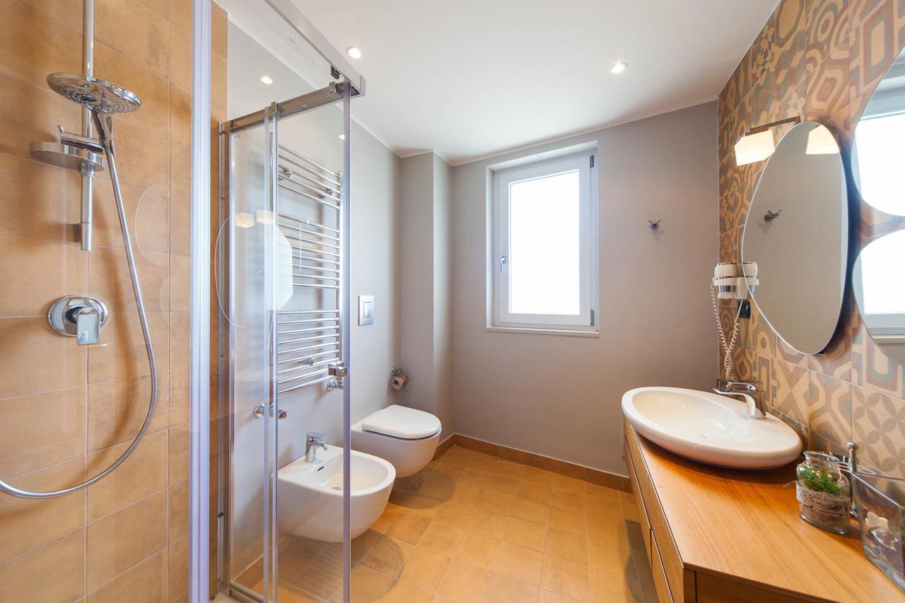 Standard Triple Room Side Sea View