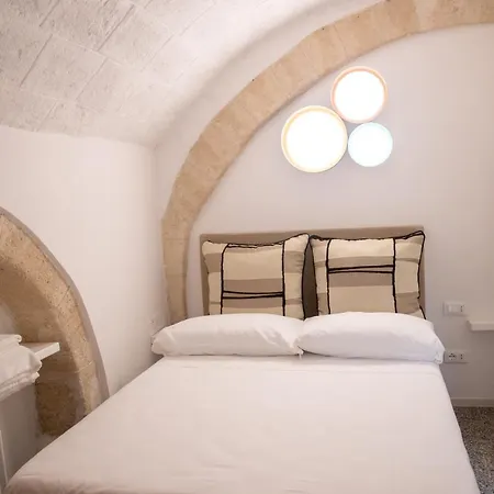 Enjoy Boutique Rooms-3