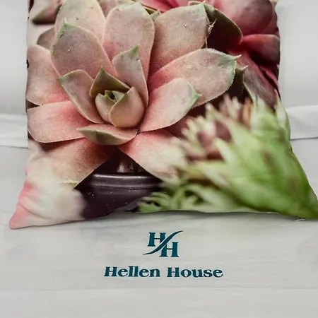 Hellen House Monopoli-2