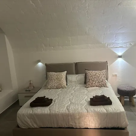 Casa Vacanze Antiche Mura E Poi-3