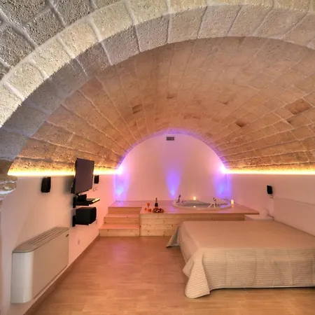 Suite Stone Luxury-3